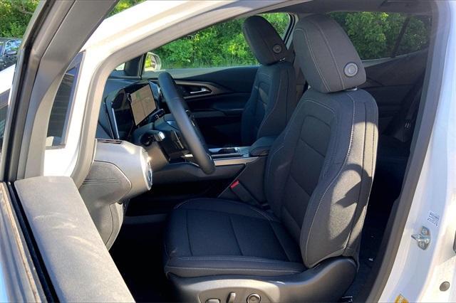 new 2025 Chevrolet Equinox EV car, priced at $31,290