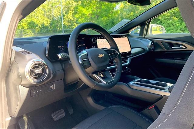 new 2025 Chevrolet Equinox EV car, priced at $31,290