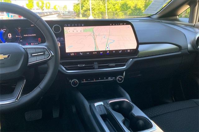 new 2025 Chevrolet Equinox EV car, priced at $31,290