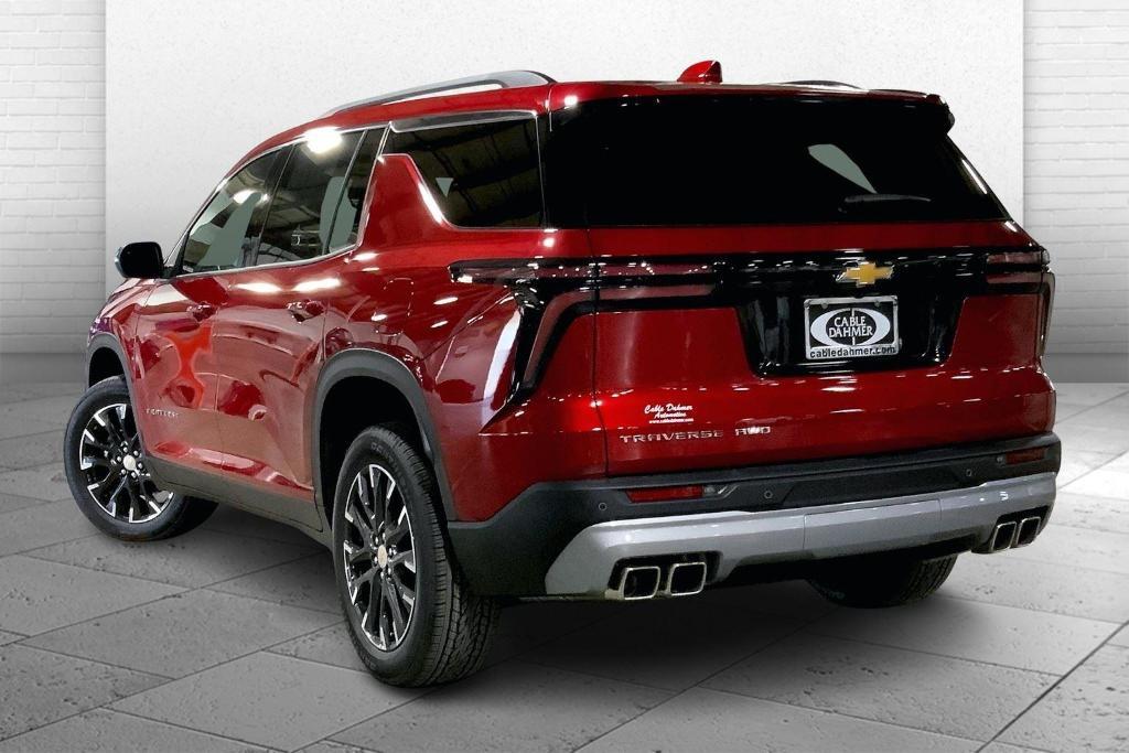 new 2026 Chevrolet Traverse car, priced at $50,465
