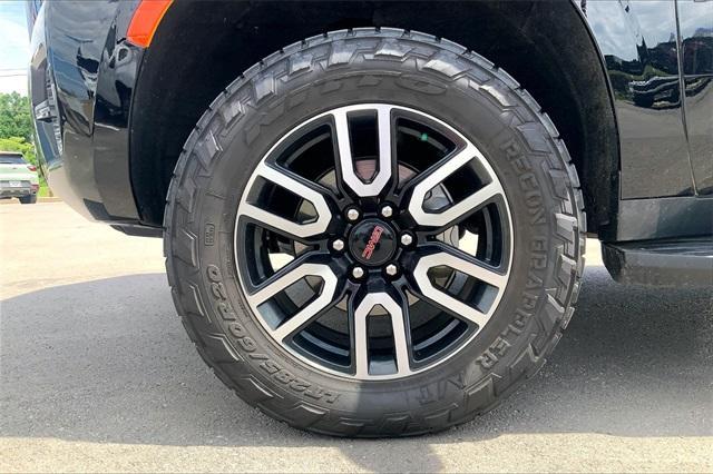 used 2023 GMC Yukon car, priced at $59,500
