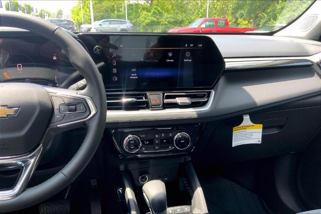 new 2026 Chevrolet TrailBlazer car, priced at $28,190