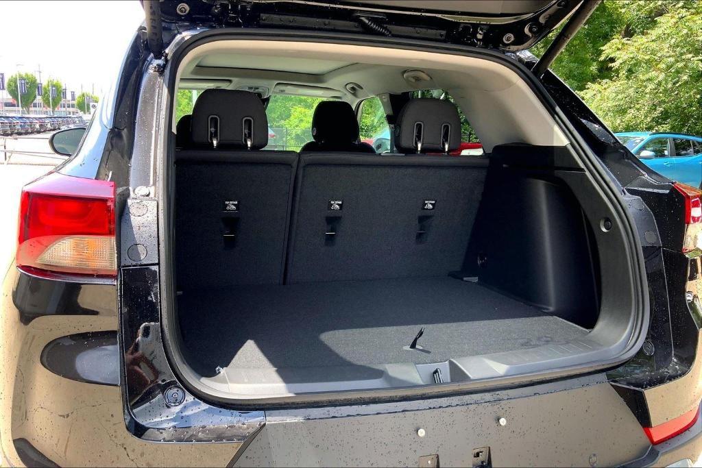 new 2026 Chevrolet TrailBlazer car, priced at $28,190