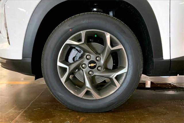 new 2025 Chevrolet Trax car, priced at $26,775