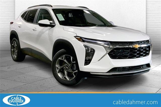new 2025 Chevrolet Trax car, priced at $26,775