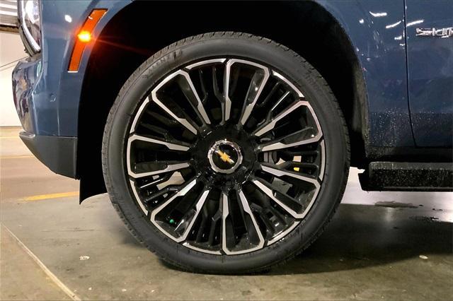 new 2025 Chevrolet Suburban car, priced at $93,730