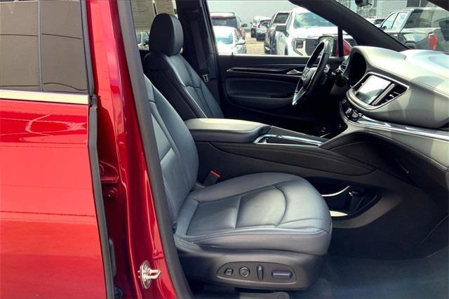 used 2024 Buick Enclave car, priced at $33,000