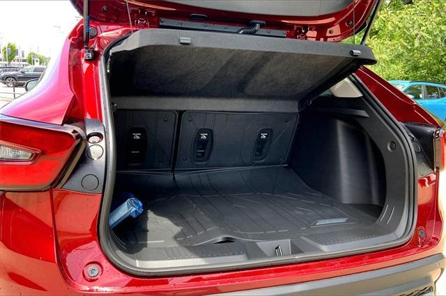 new 2025 Chevrolet Trax car, priced at $26,775