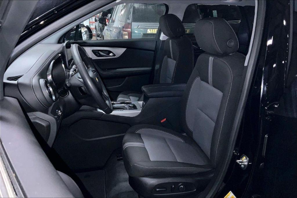 new 2025 Chevrolet Blazer car, priced at $39,330