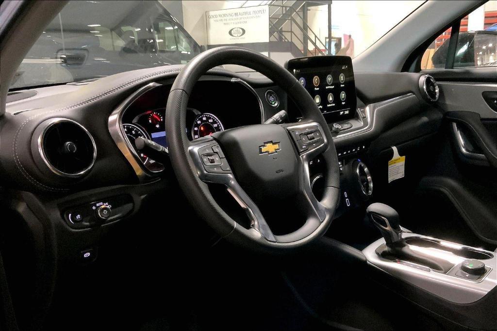 new 2025 Chevrolet Blazer car, priced at $39,330