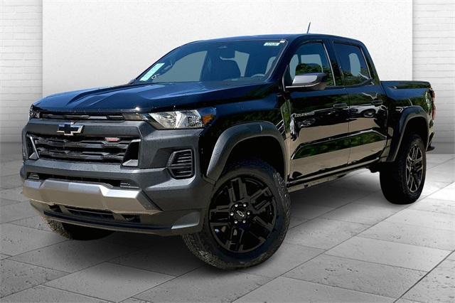 new 2025 Chevrolet Colorado car, priced at $45,145