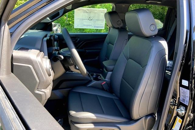 new 2025 Chevrolet Colorado car, priced at $45,145