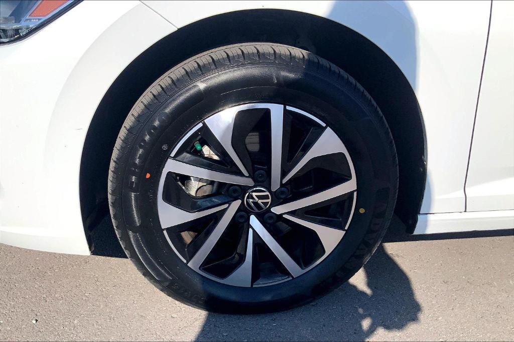 used 2024 Volkswagen Jetta car, priced at $17,000