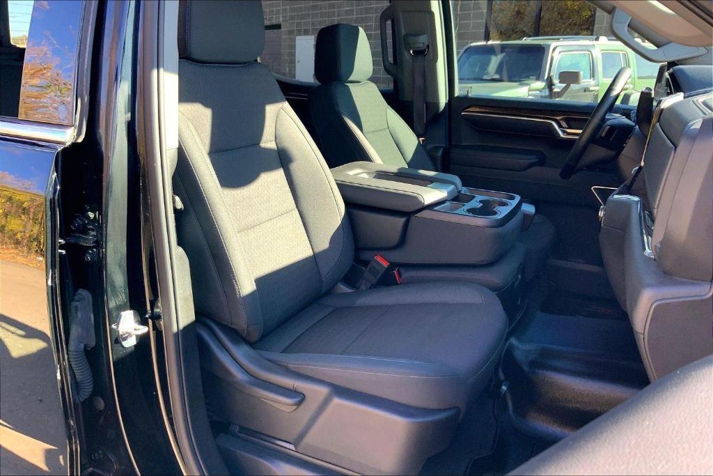 used 2024 GMC Sierra 1500 car, priced at $44,500