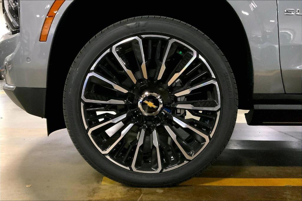 new 2026 Chevrolet Suburban car, priced at $99,300
