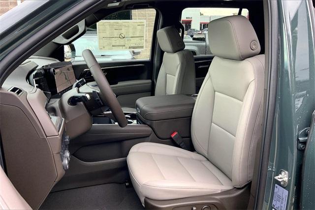 new 2025 Chevrolet Tahoe car, priced at $80,305
