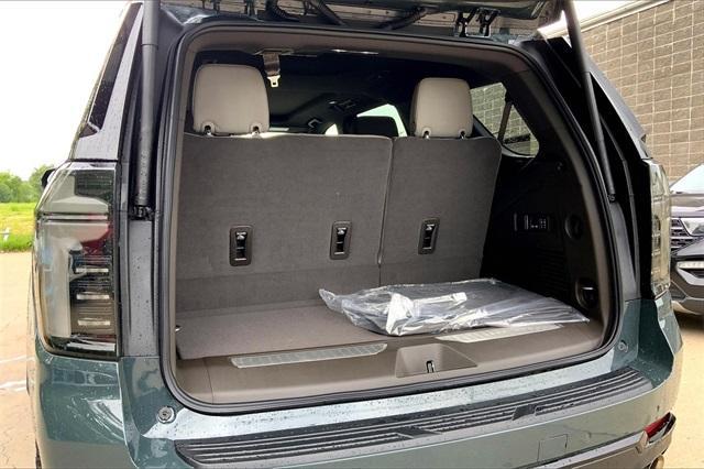 new 2025 Chevrolet Tahoe car, priced at $80,305