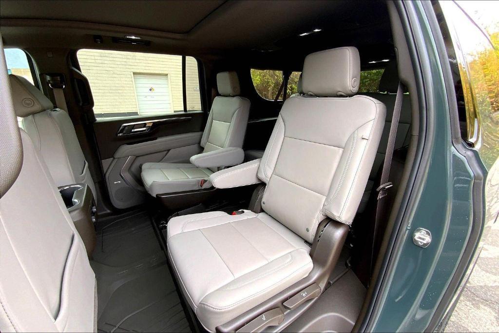 new 2026 Chevrolet Suburban car, priced at $81,580