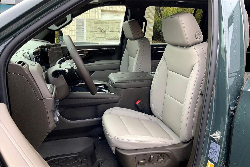 new 2026 Chevrolet Suburban car, priced at $81,580