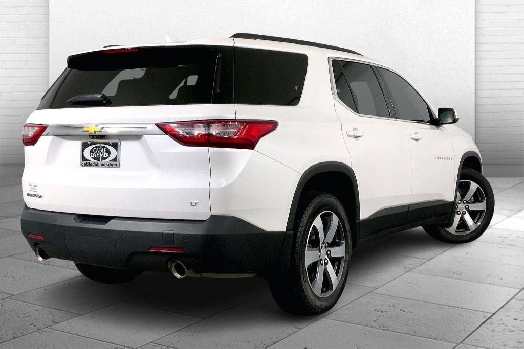 used 2021 Chevrolet Traverse car, priced at $23,500