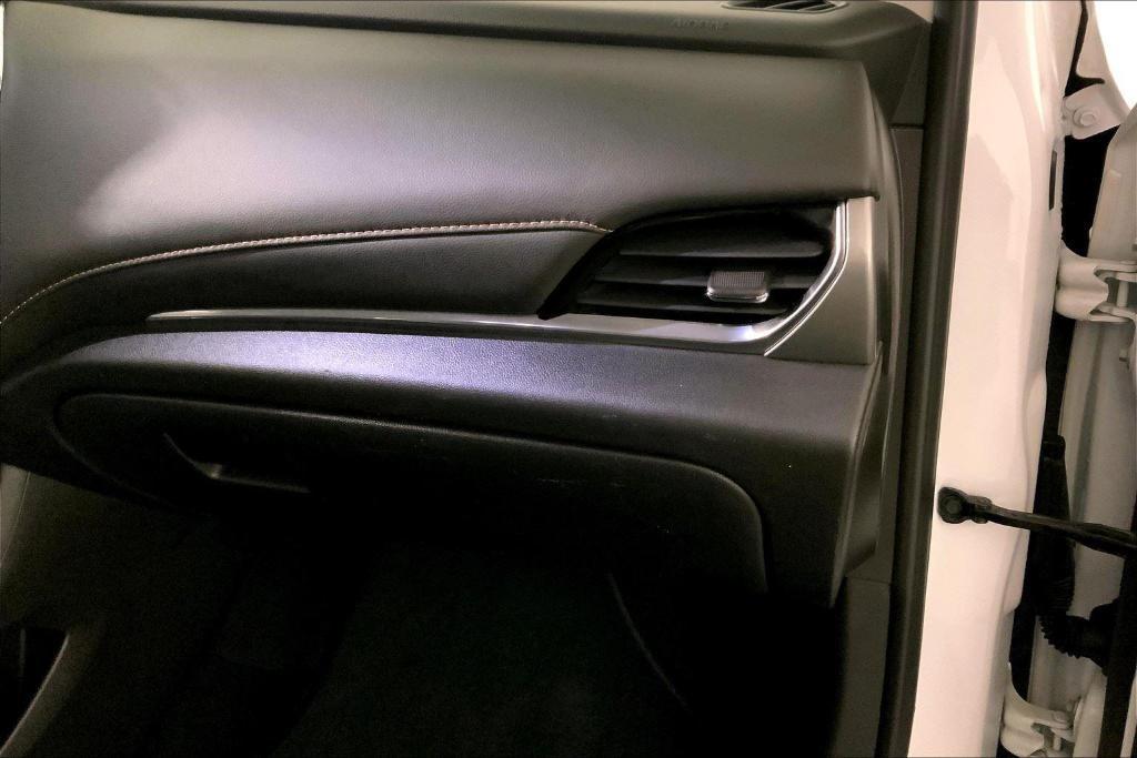 used 2021 Chevrolet Traverse car, priced at $23,500