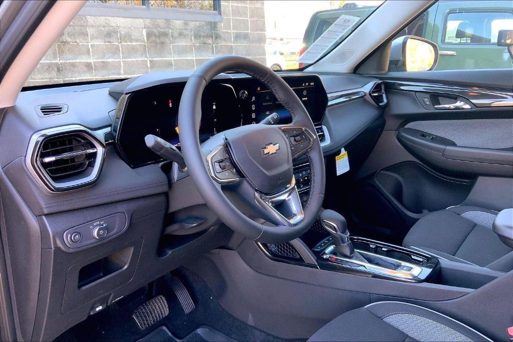 new 2026 Chevrolet TrailBlazer car, priced at $32,255