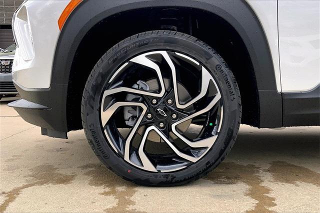 new 2025 Chevrolet TrailBlazer car, priced at $34,320