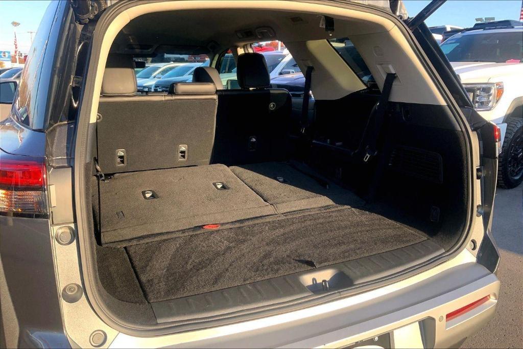 used 2024 Nissan Pathfinder car, priced at $33,000