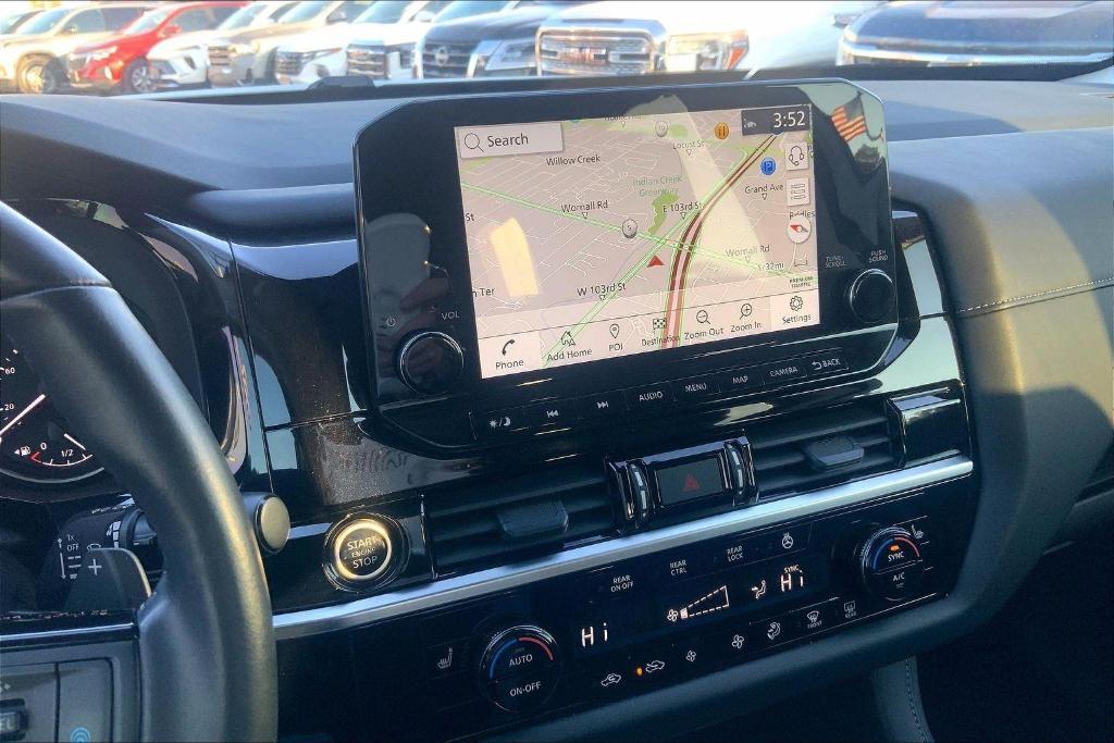 used 2024 Nissan Pathfinder car, priced at $33,000