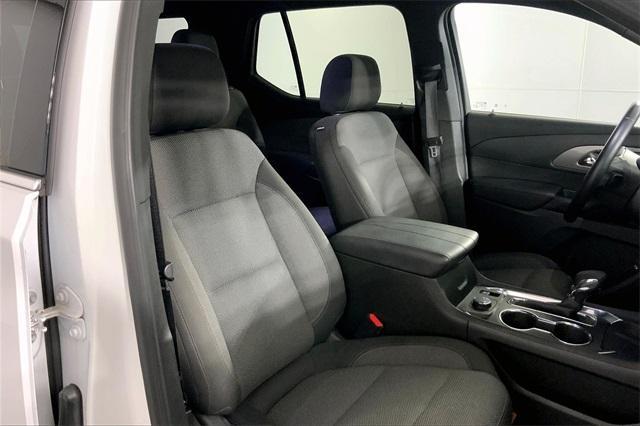 used 2023 Chevrolet Traverse car, priced at $31,000