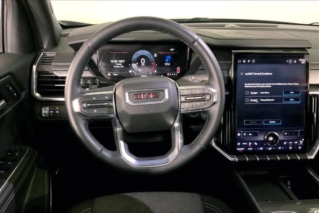 used 2025 GMC Acadia car, priced at $33,500