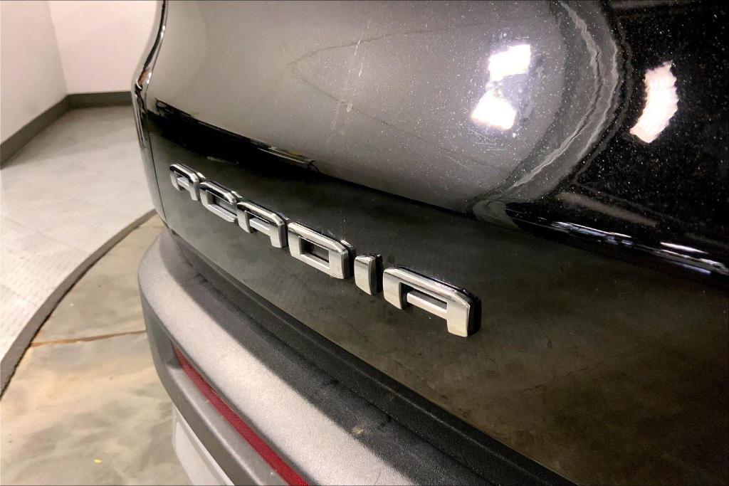 used 2025 GMC Acadia car, priced at $33,500