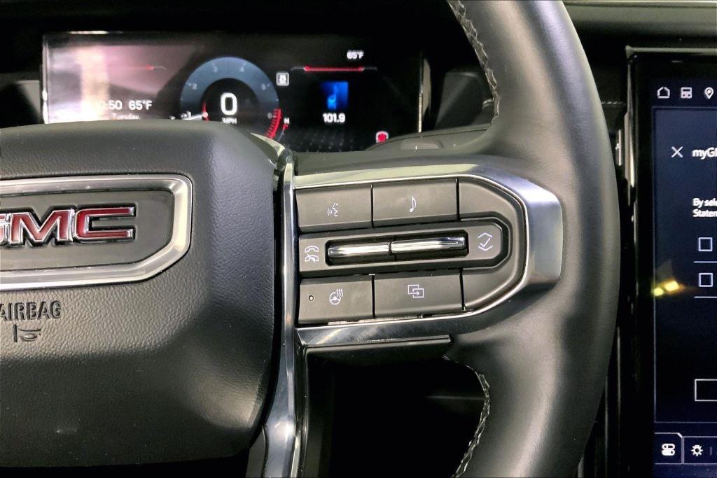 used 2025 GMC Acadia car, priced at $33,500