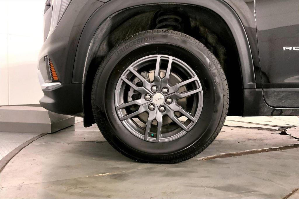 used 2025 GMC Acadia car, priced at $33,500