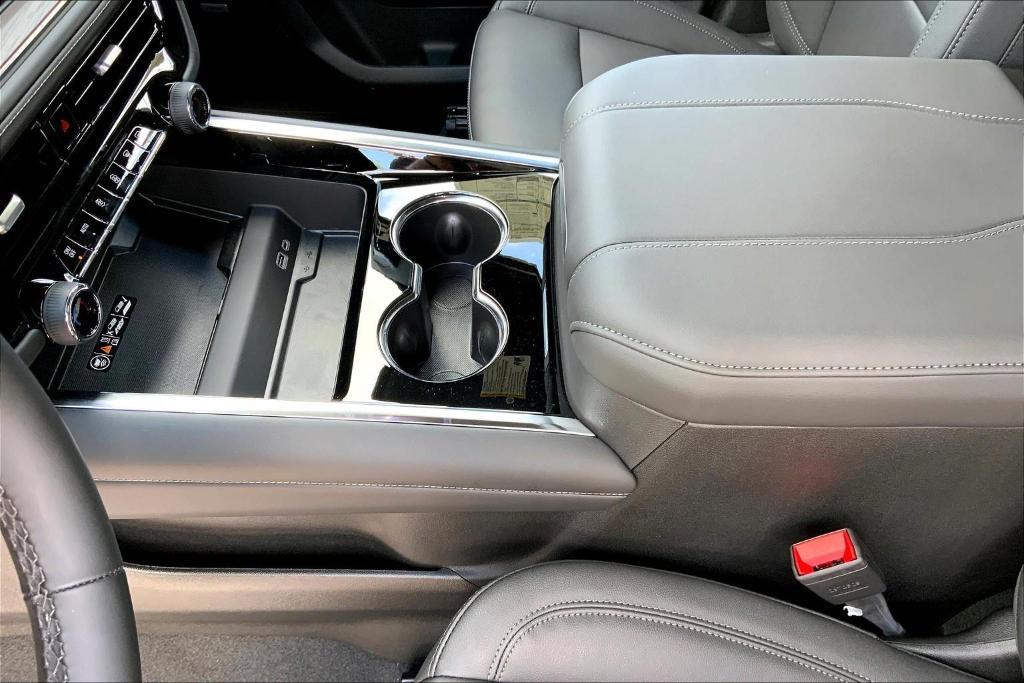 new 2025 Chevrolet Tahoe car, priced at $76,225