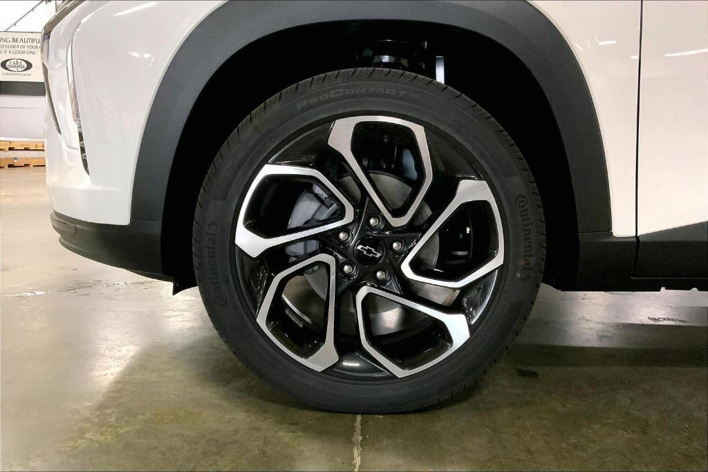 new 2026 Chevrolet Trax car, priced at $27,880