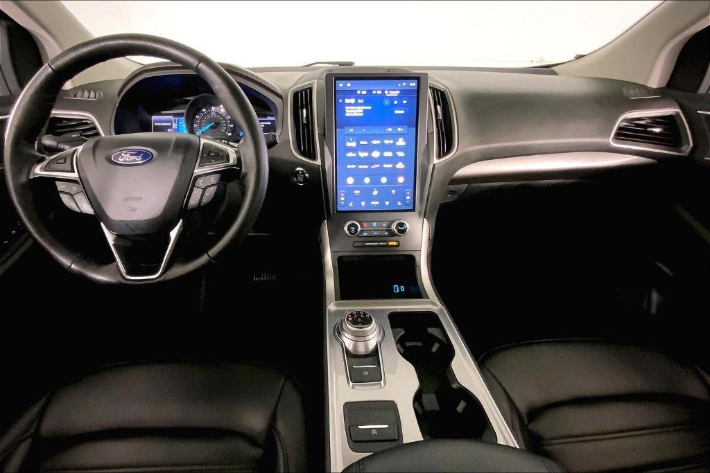 used 2024 Ford Edge car, priced at $25,500