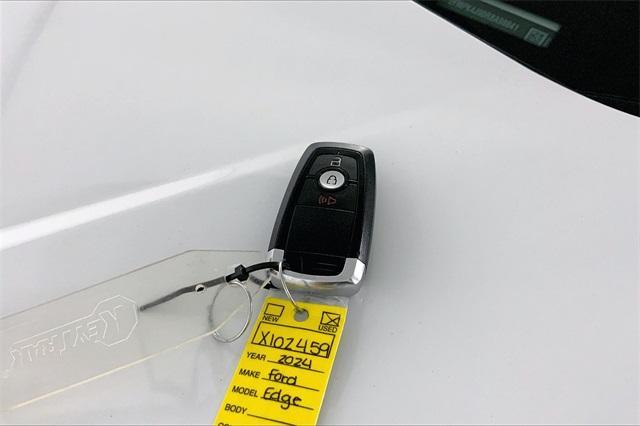 used 2024 Ford Edge car, priced at $26,500