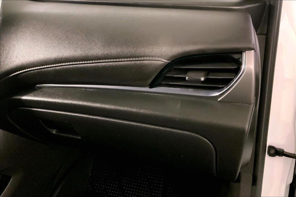 used 2023 Chevrolet Traverse car, priced at $28,000