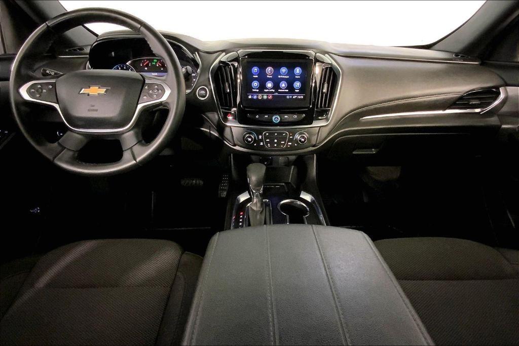used 2023 Chevrolet Traverse car, priced at $28,000
