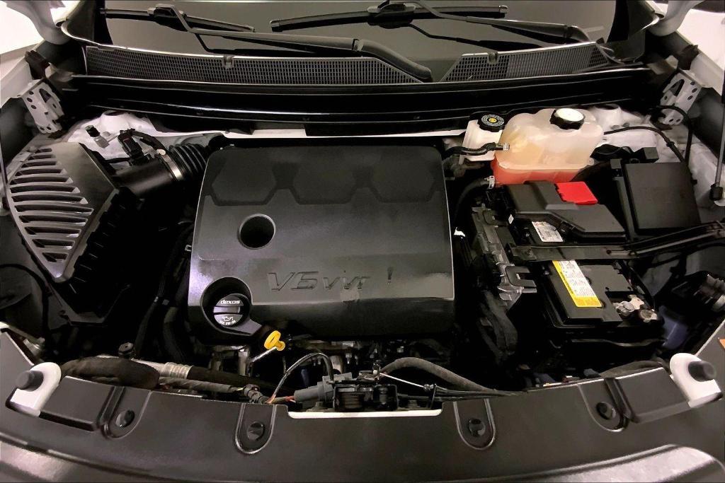 used 2023 Chevrolet Traverse car, priced at $28,000