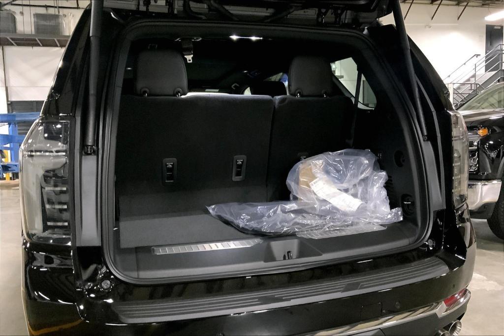 new 2025 Chevrolet Tahoe car, priced at $87,535