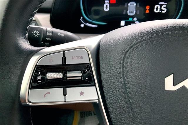 used 2024 Kia Telluride car, priced at $37,000