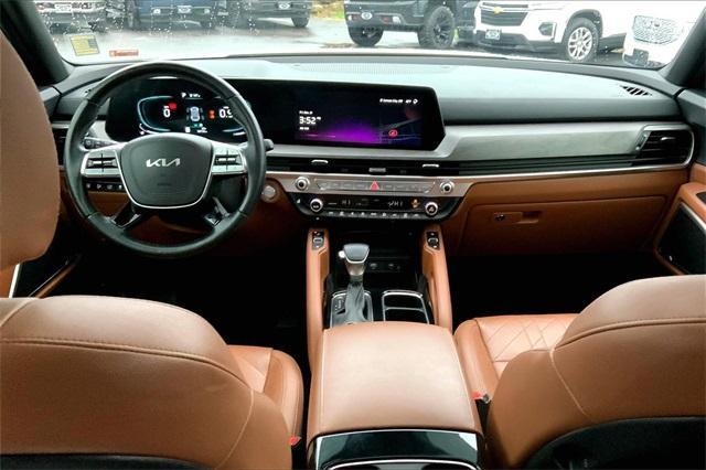 used 2024 Kia Telluride car, priced at $37,000