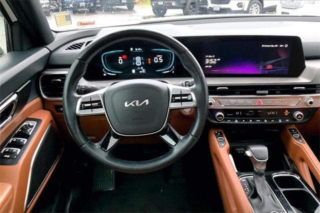 used 2024 Kia Telluride car, priced at $37,000