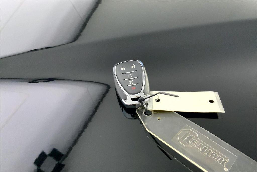 used 2022 Chevrolet Equinox car, priced at $22,000