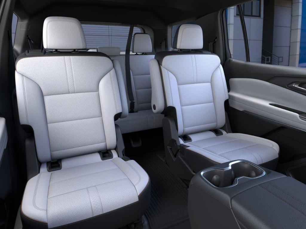new 2026 Chevrolet Traverse car, priced at $62,040