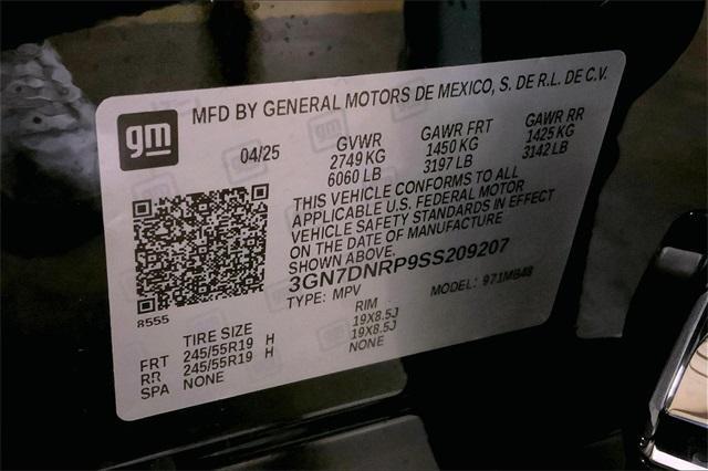 new 2025 Chevrolet Equinox EV car, priced at $41,065