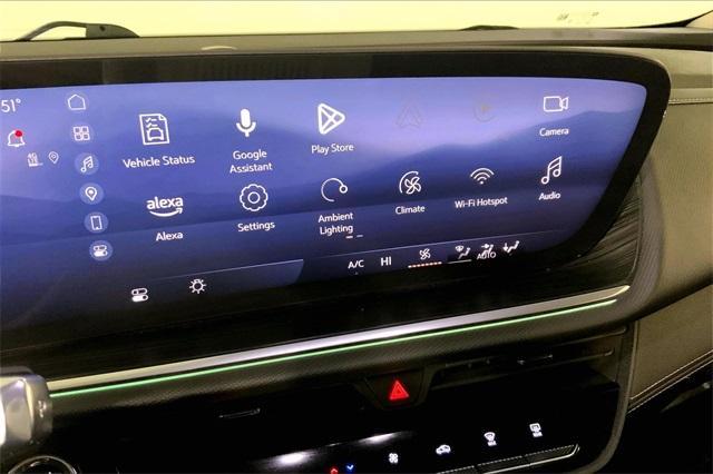 used 2025 Buick Envision car, priced at $24,995