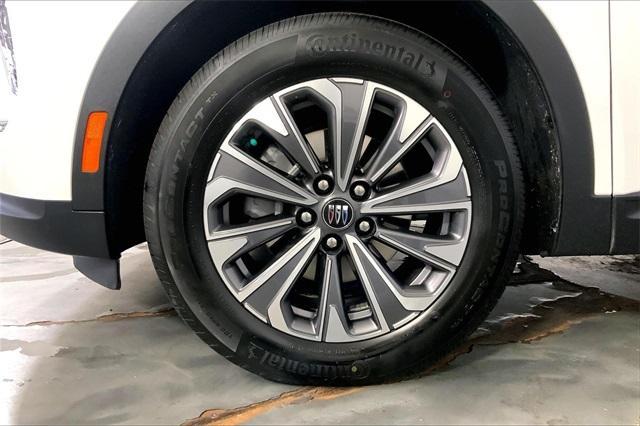 used 2025 Buick Envision car, priced at $24,995